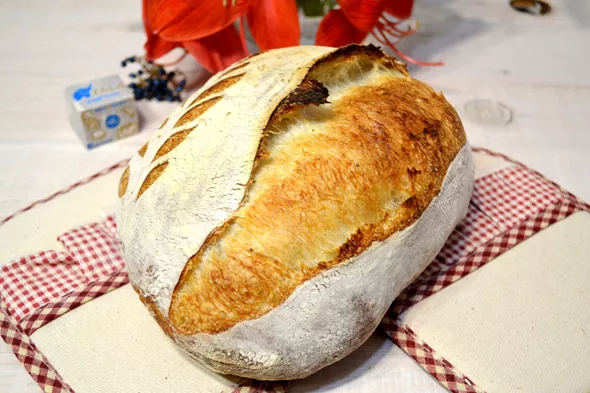 Beli rozmarinov kruh 2