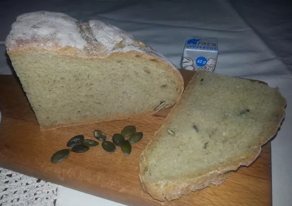 Kruh s posipom