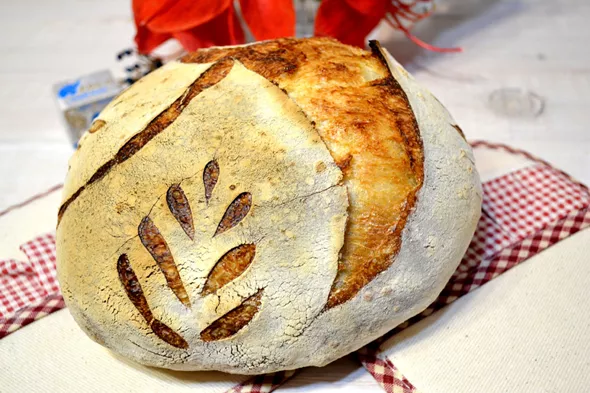 Beli rožmarinov kruh