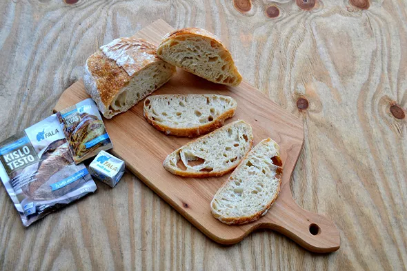 Beli kruh s sezamom_Fala Kislo Testo 4