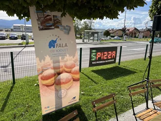 Fala Sloncek na tržnici Škofljica